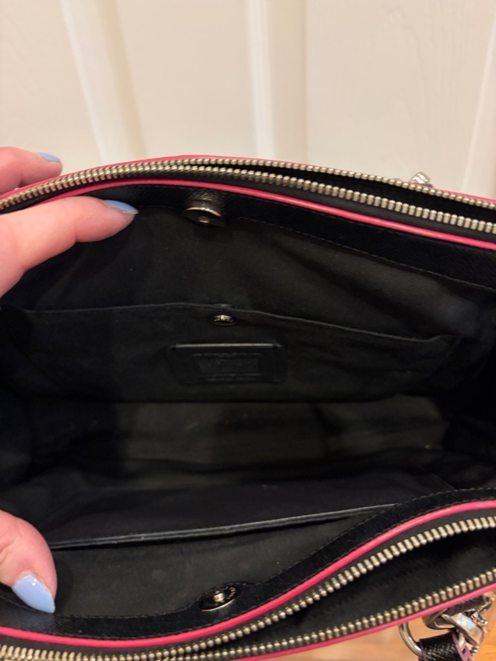 Coach Black Leather Crossbody Bag with Pink Trim - Picture 3 of 4